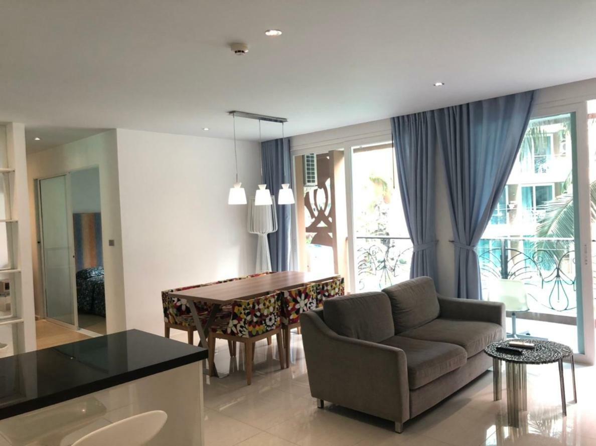 Atlantis Condo Resort Jomtien Buitenkant foto