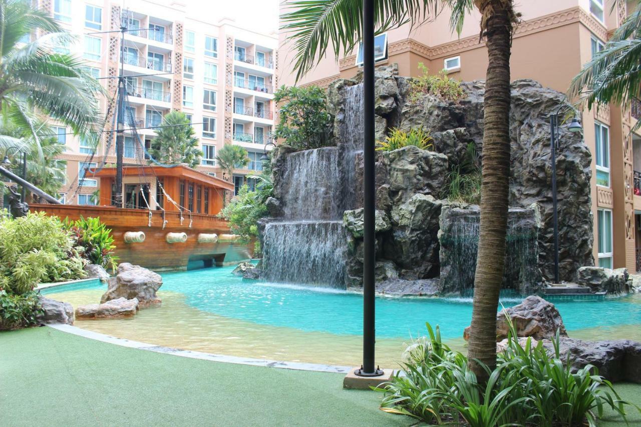 Atlantis Condo Resort Jomtien Buitenkant foto
