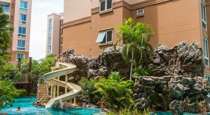 Atlantis Condo Resort Jomtien Buitenkant foto