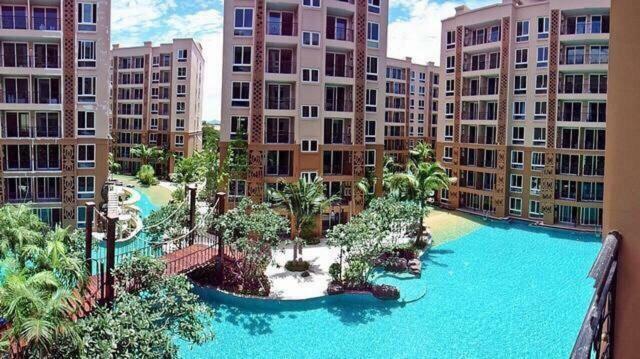Atlantis Condo Resort Jomtien Buitenkant foto